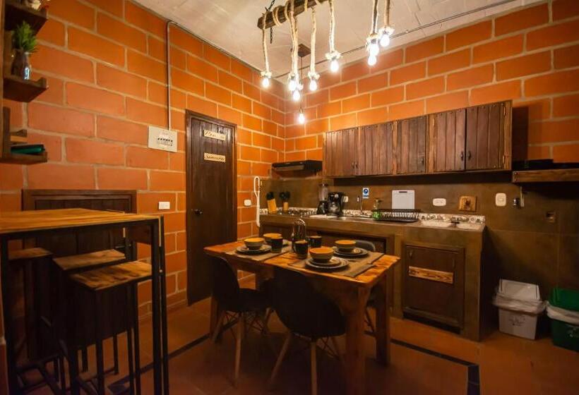 기본룸, Le Chateau Guatape