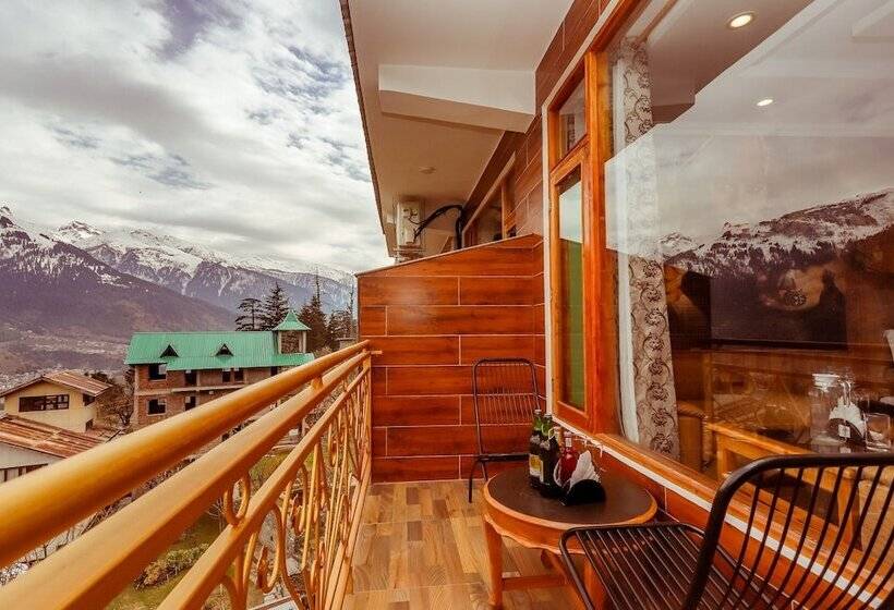 디럭스 룸, Smuggler Resort Near Khatusham & Hadimba Temple With Parking & Swimming Pool