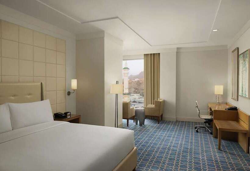 Люкс Кровать Кинг, Hilton Southampton   Utilita Bowl