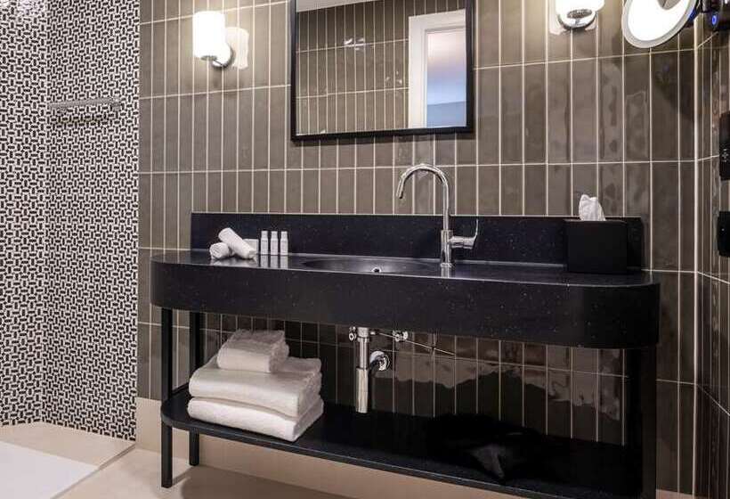 Люкс, Hilton Southampton   Utilita Bowl