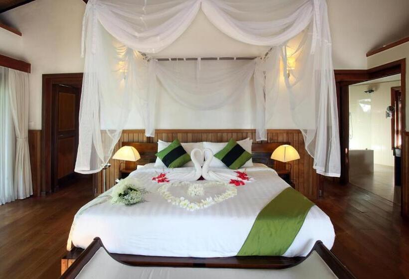 غرفة ديلوكس سرير كينج, Nataya Round House Coral Bay Resort