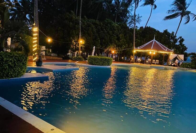 غرفة ديلوكس سرير كينج, Nataya Round House Coral Bay Resort