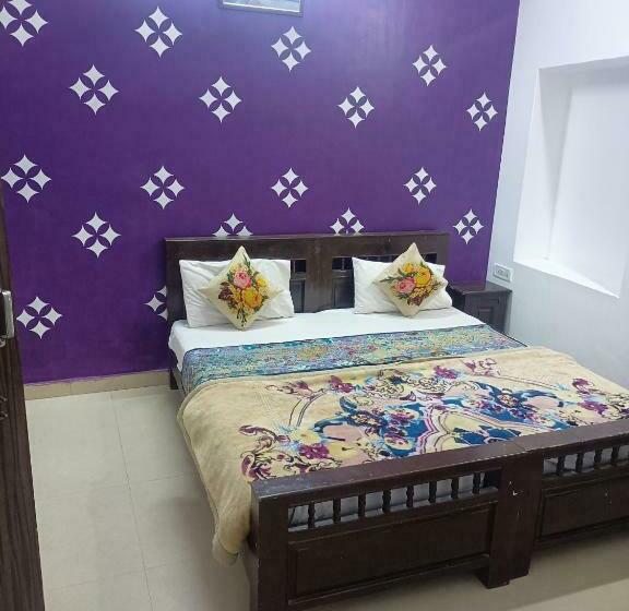 Quarto Estandar, Golden Tulip Jaisalmer
