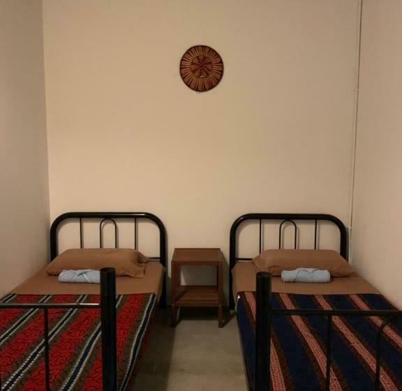 Номер Стандарт, Batu Bata Guesthouse