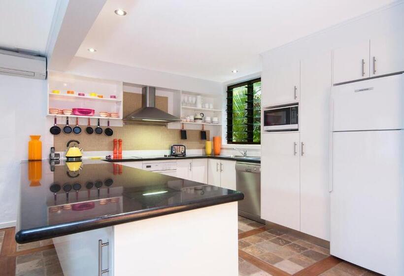 Villa 3 Camere da Letto, By The Sea Port Douglas