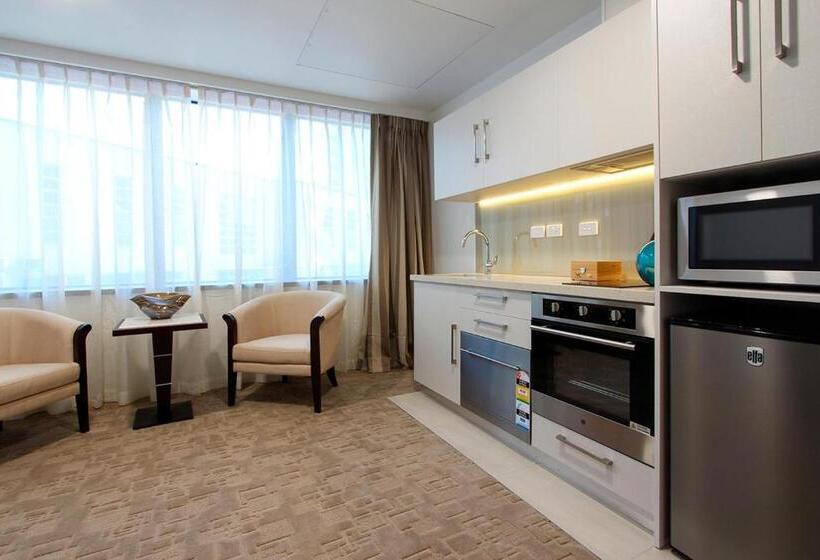 스위트, Vr Queen Street Hotel & Suites