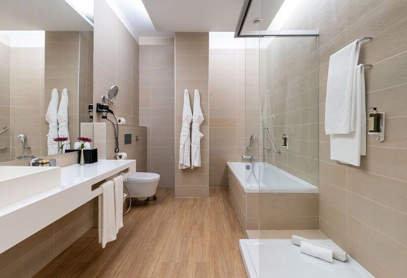 Quarto Executivo, Jupiter Lisboa Hotel - Rooftop & Spa
