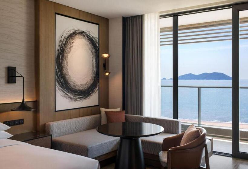 Номер Стандарт 2 Двуспальные Кровати, Sheraton Ningbo Xiangshan Resort