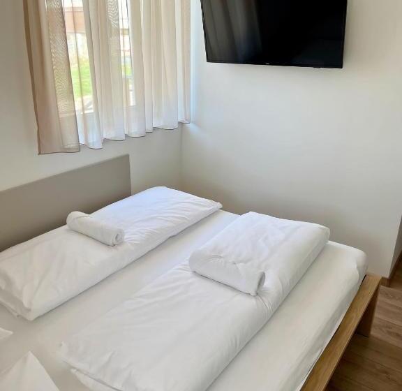 Номер Стандарт, Panoráma Apartman Mogyoród
