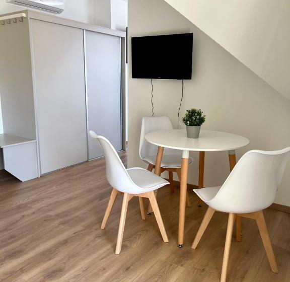 Номер Стандарт Трехместный, Panoráma Apartman Mogyoród