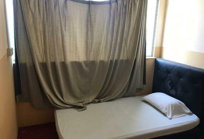 Номер Стандарт Индивидуальный Совместная Ванная, Motel Terminal Inn