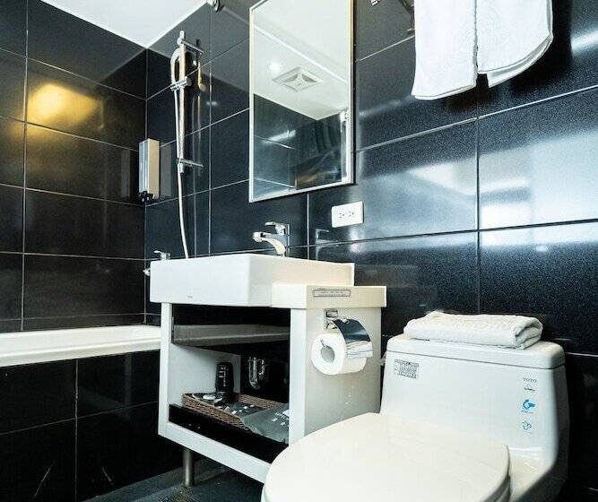 اتاق استاندارد, Sheretaipei