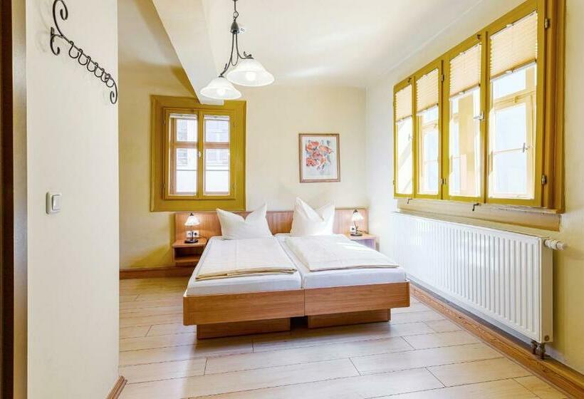 غرفة قياسية, Watzdorfer Geleitschenke Und Herberge