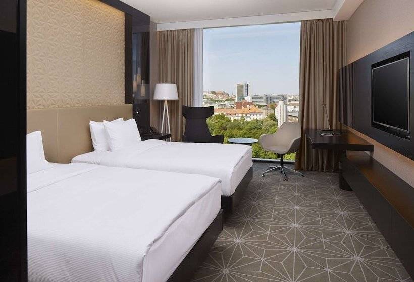 اتاق استاندارد با 2 تخت دوبل, Hilton Tallinn Park