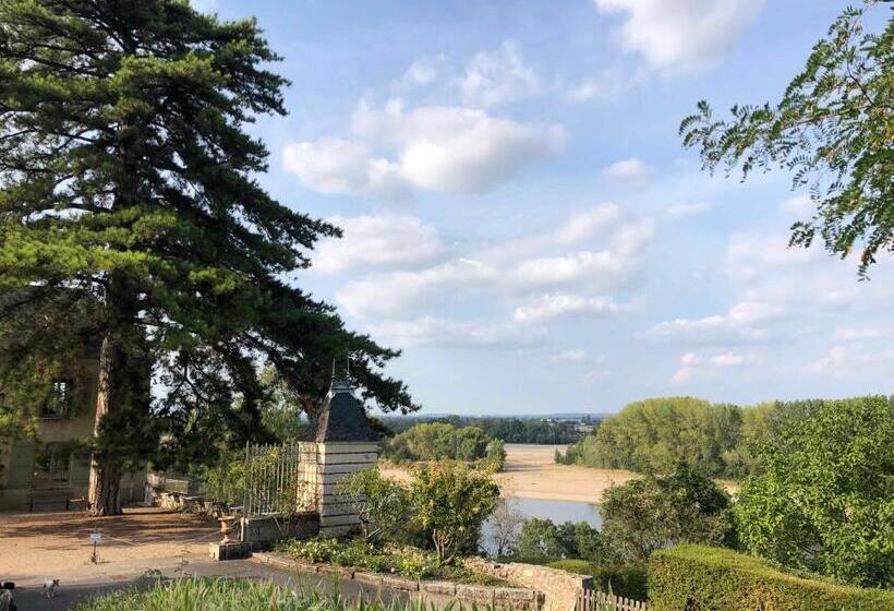 اتاق استاندارد با تخت بزرگ, Chateau De La Boussiniere
