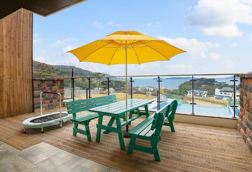 Люкс Вид на Сад, Ganghwa Elijah Resort