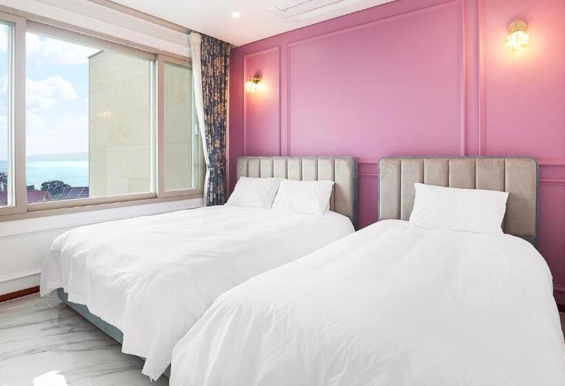 Вилла с 1 спальней и бассейном, Ganghwa Elijah Resort