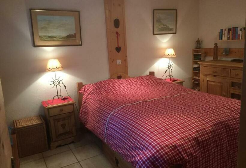 Номер Стандарт, Chalet Les Chouettes
