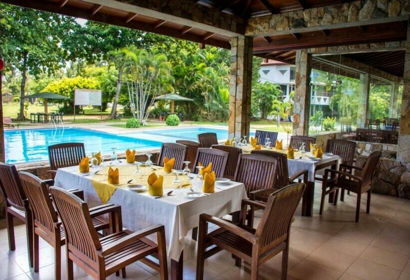 اتاق استاندارد اینتریور, River View Banquet & Resort
