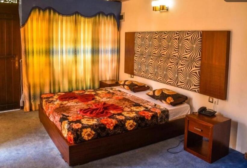 اتاق استاندارد با چشم‌انداز دریا, River View Banquet & Resort