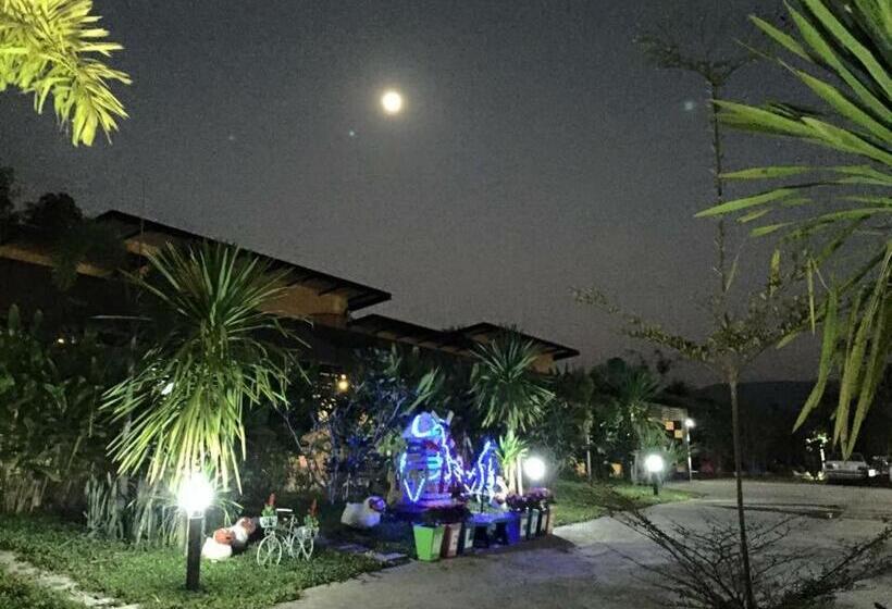 Номер Superior, Baan Rai Phufah Resort Chiangrai