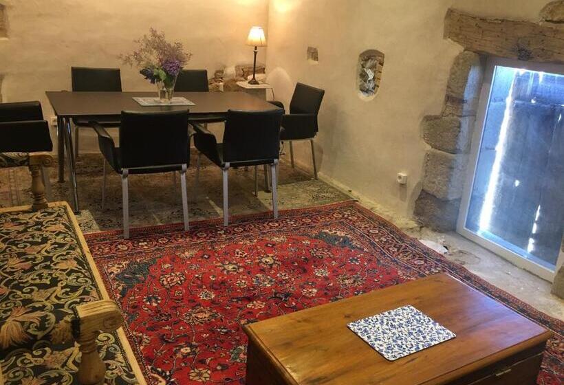 Апартаменты 2 Спальни, Chateau Mareuil