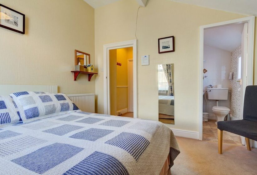 Номер Стандарт, Dolphin Guesthouse