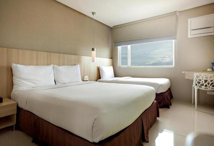 Quarto Estandar Individual, Injap Tower
