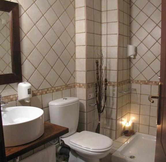 Quarto Deluxe, Mirovoli