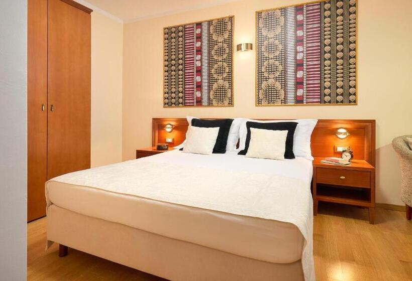 Quarto Estandar Primeiro Andar, Villa Andrea
