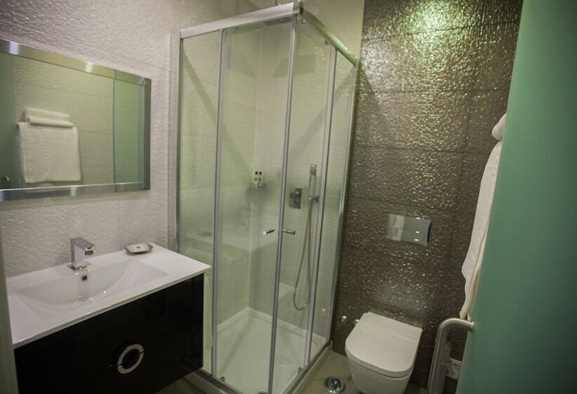 Номер Стандарт, Thomar Story  Guest House
