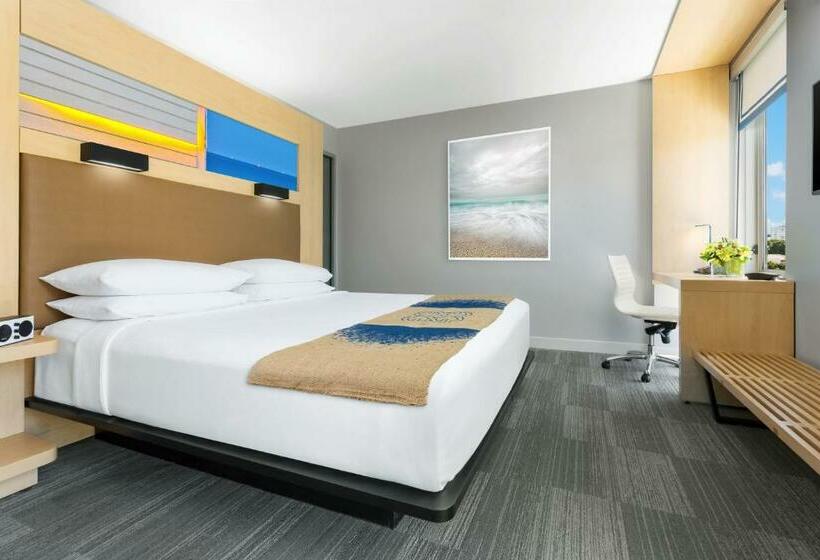 Люкс, The Gates Hotel South Beach