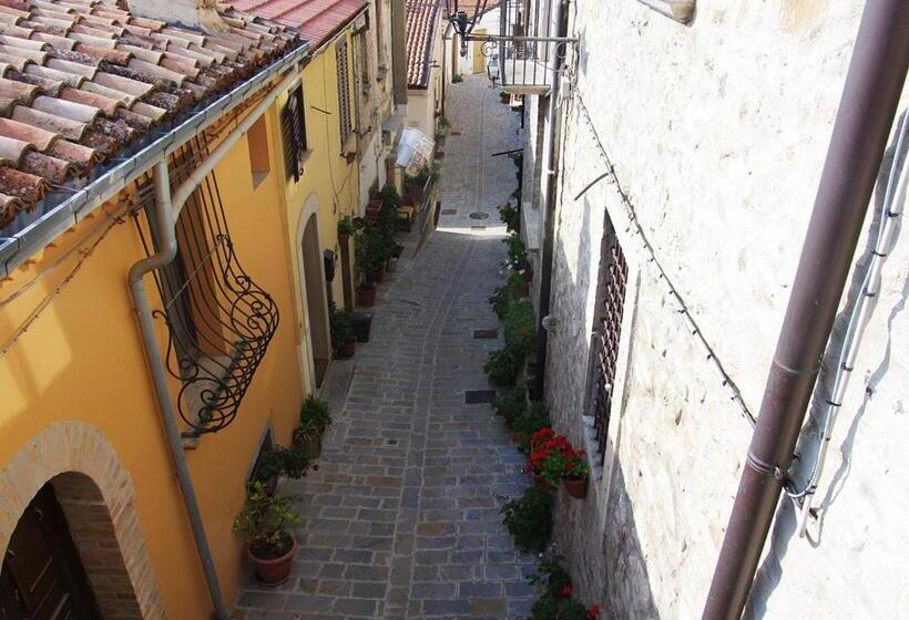 Номер Стандарт с Балконом, Il Casale Del Borgo