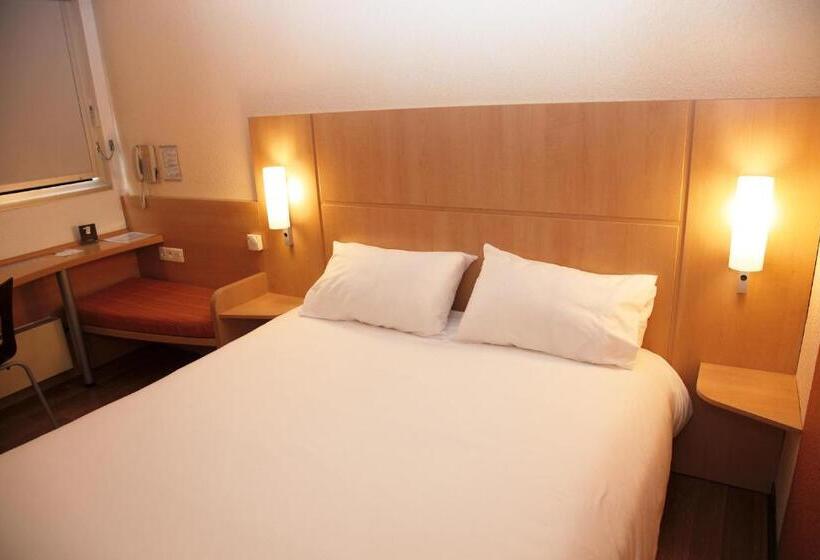 Номер Стандарт, Ibis Les Etangs Des Moines