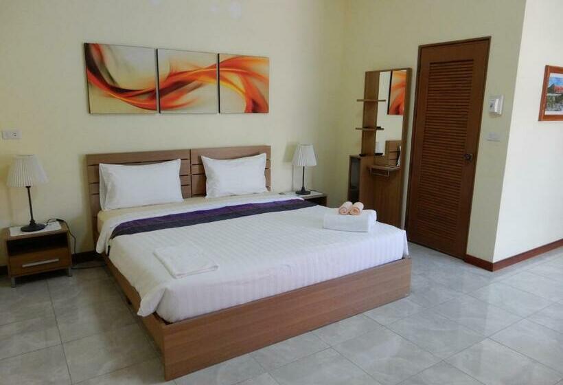 اتاق سوپریور, Malee Resort