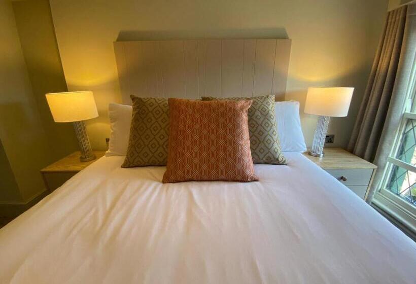 Номер Стандарт, The Scotts Arms Village Inn