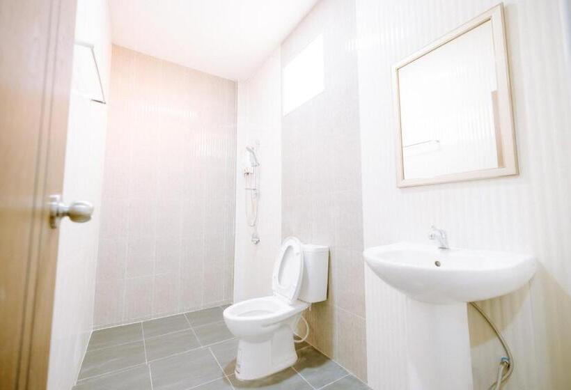 Четырехместный Номер Superior, Peeranon Resort