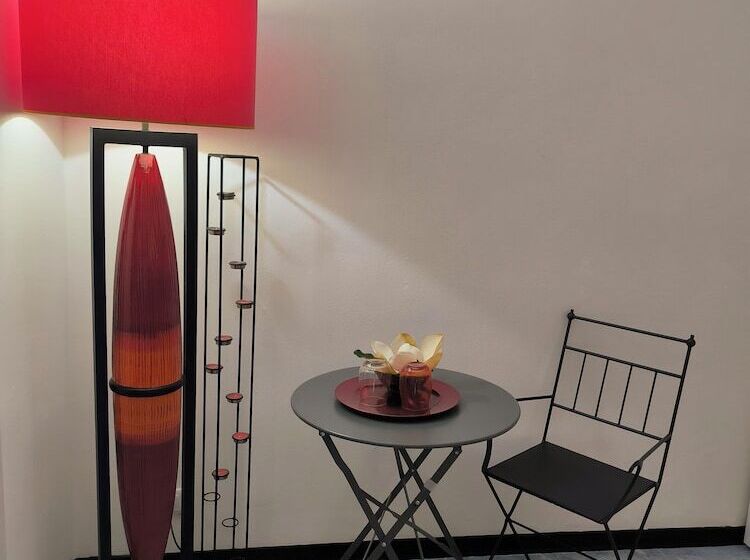 Quarto Estandar, Versilia   Pietrasanta   Le Colmate Guesthouse