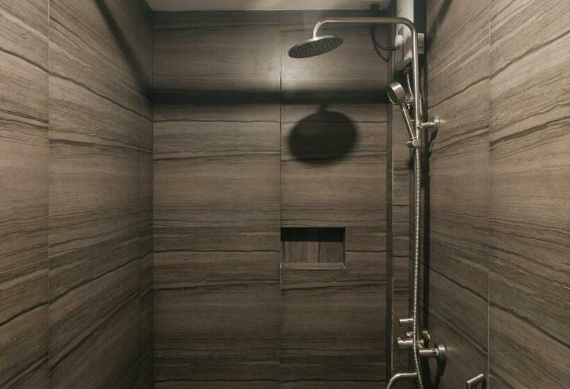 标准工作室, Alamaris Resort Redpartner