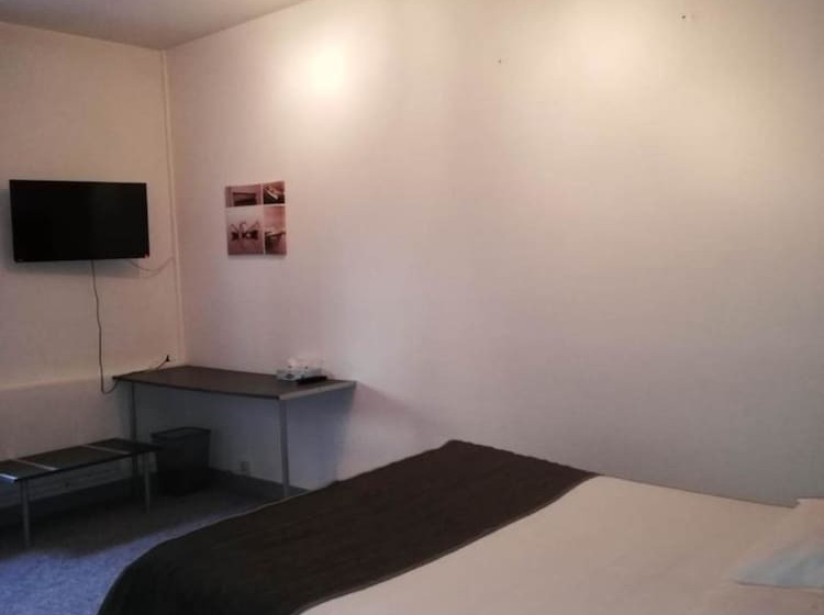Номер Стандарт, Hôtel Le Bon Duc