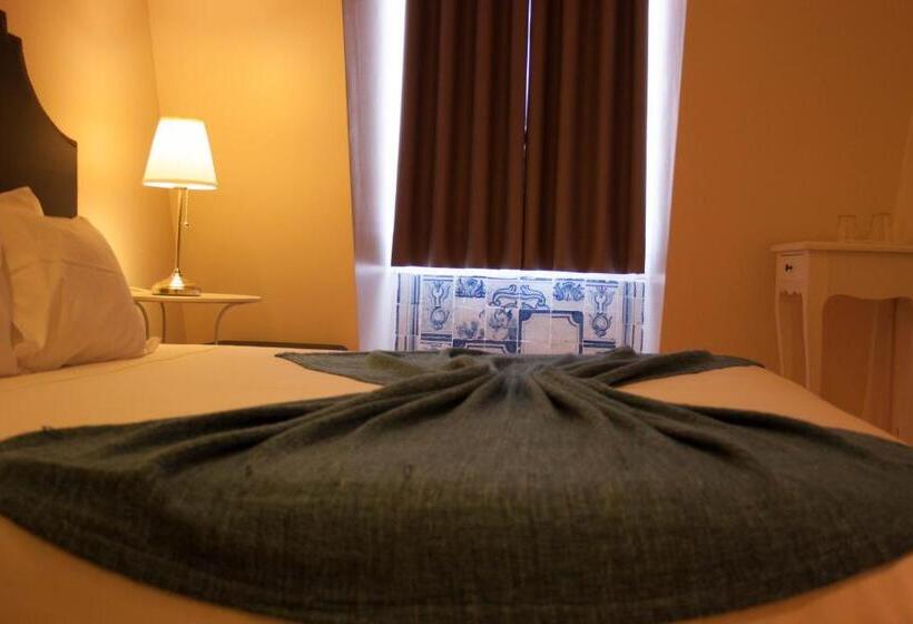 Номер Superior Вид на Город, Lisbon Arsenal Suites