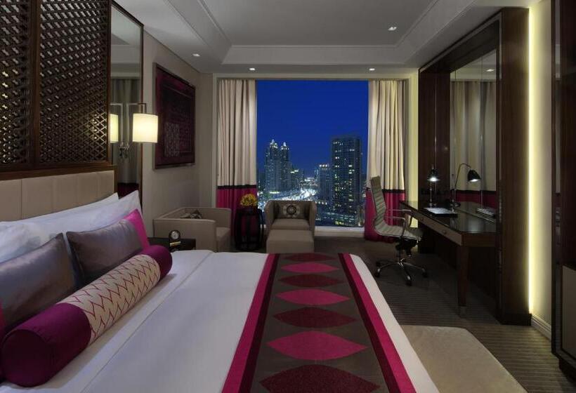 Номер Deluxe Кровать Кинг Вид на Город, Taj Dubai