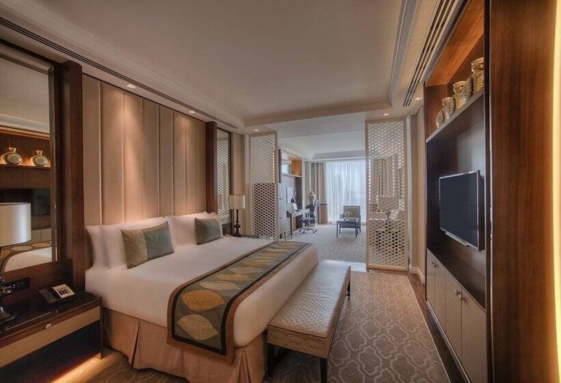 Полулюкс Вид на Город, Taj Dubai