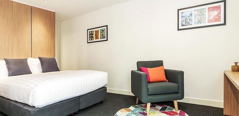 디럭스 스위트, Plum Carlton Serviced Apartments