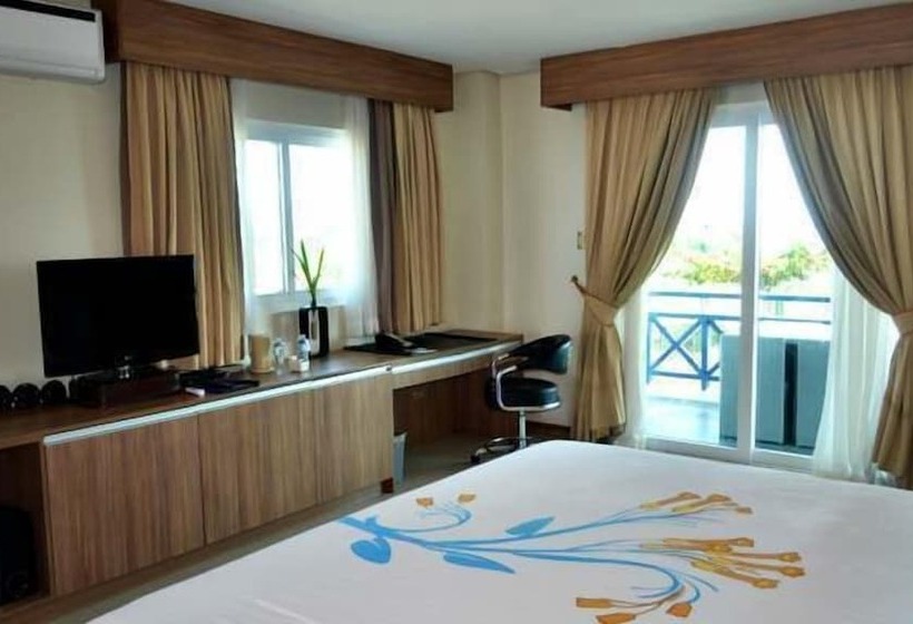 اتاق لوکس, Thunderbird Resorts  Poro Point