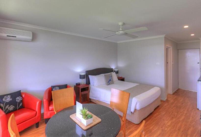 Президентский Люкс, Atherton Motel