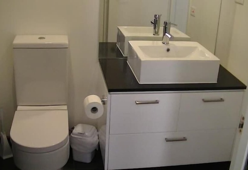 带2个卧室的公寓, Essendon Apartments