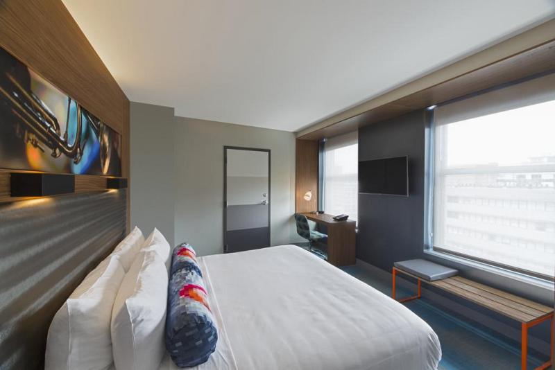 스탠다드 룸 킹사이즈 침대, Aloft New Orleans Downtown
