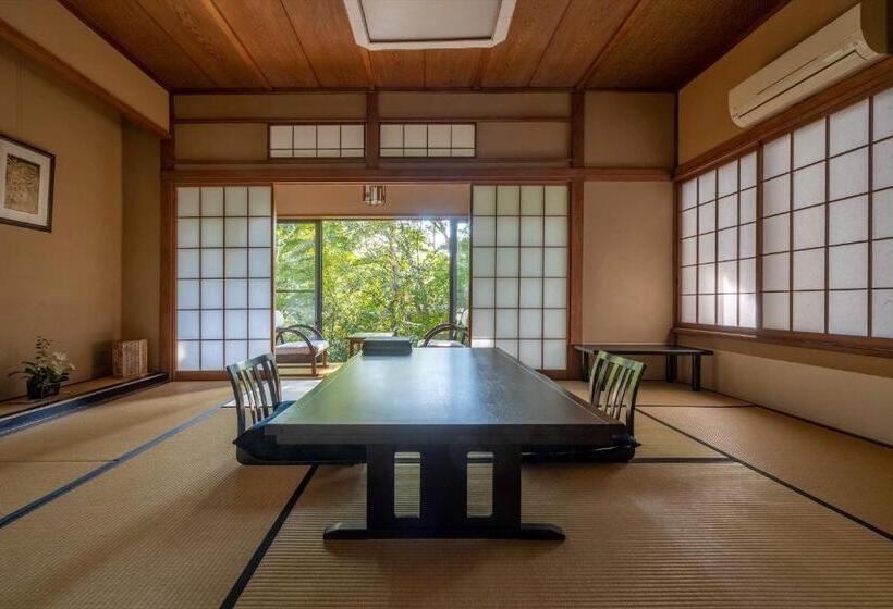 Четырехместный Номер Стандарт, Jinya Ryokan