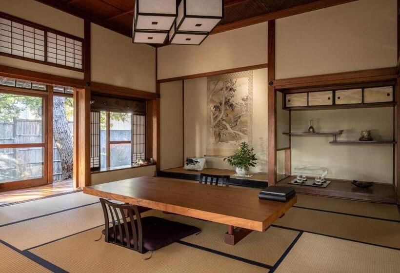 Люкс, Jinya Ryokan